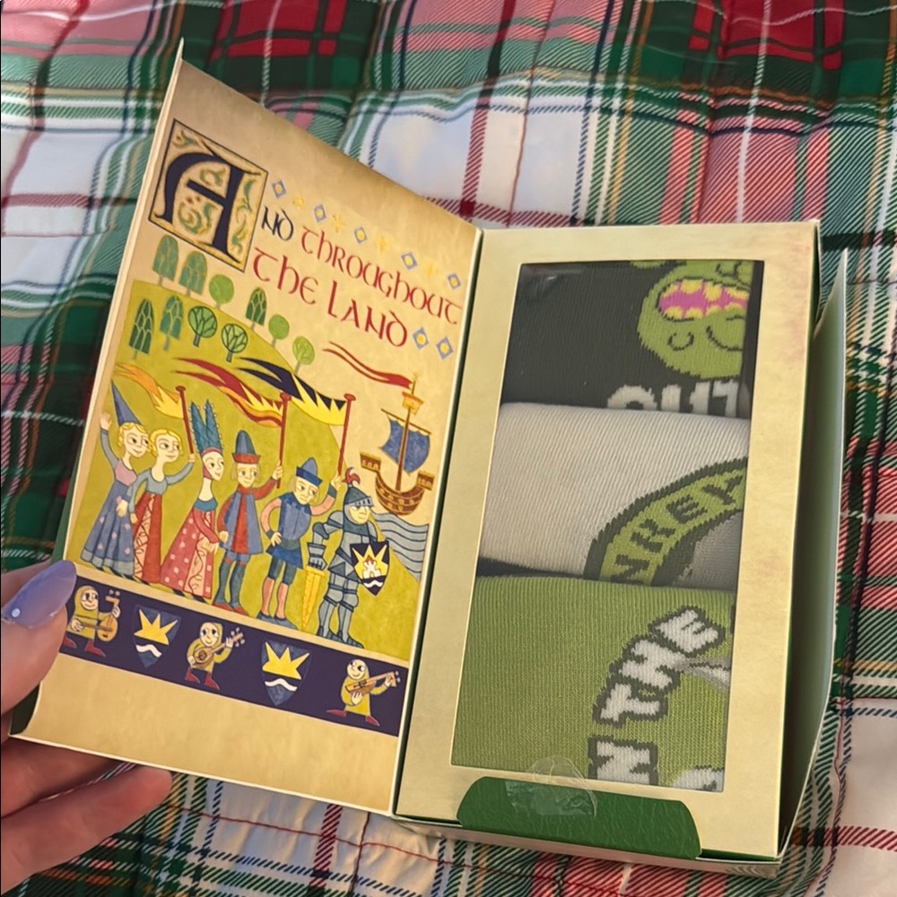Shrek socks